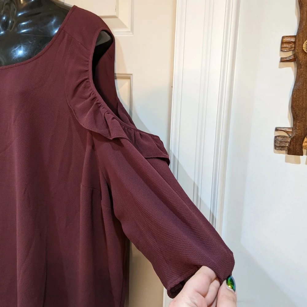 Torrid Ruffled Cold Shoulder Top - Picture 3 of 5